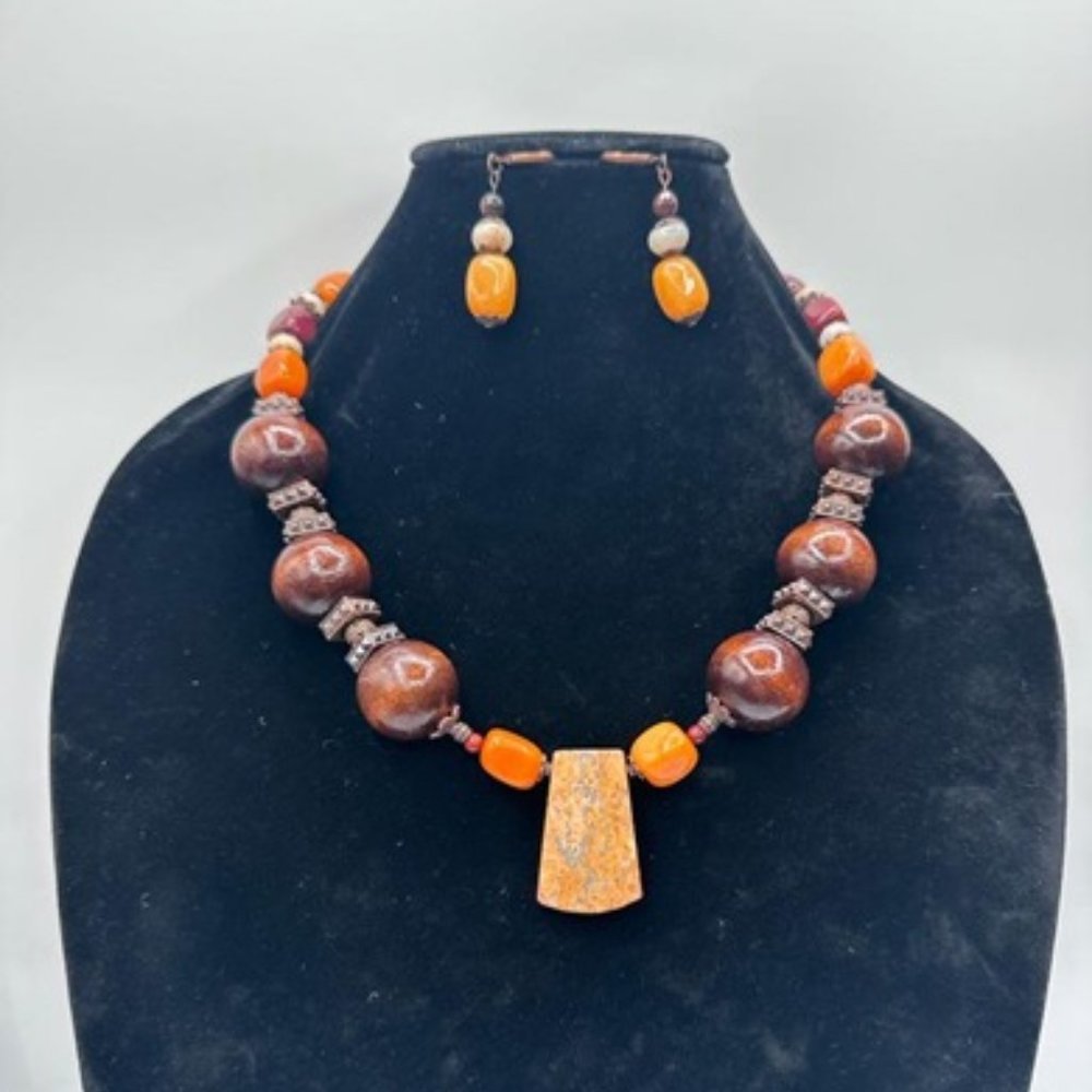 Necklace and earrings